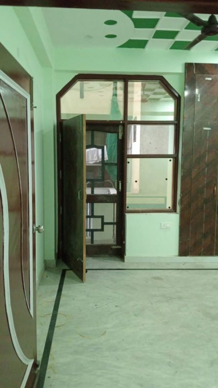 undefined, sector 9 3 Bedroom 1750 Sq.Ft. Builder Floor In Sector 9 Gurgaon 10498835
