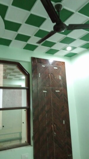 Furnished Amenities in 3 BHK Builder Floor at Sector 9 – for Rent
