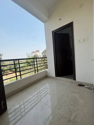 Room in 2 BHK Apartment at BM Residency Kondapur, Kondapur – for Rent