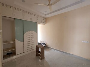 Parking in 1 BHK Apartment at BM Residency Kondapur, Kondapur – for Rent