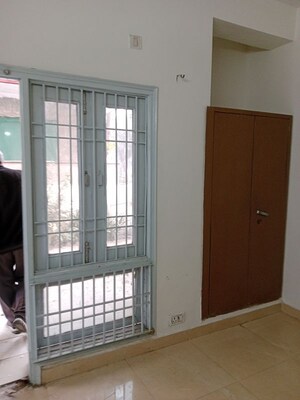 Room in 3 BHK Independent House at Baberpur Mandi – for Rent