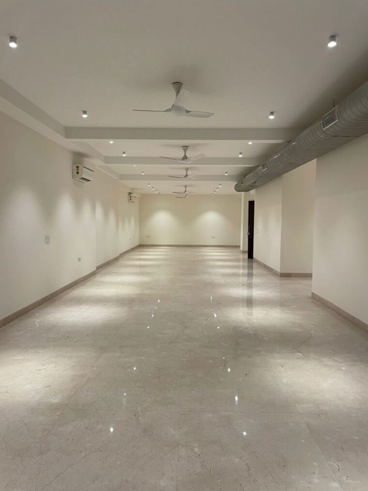 undefined, safdarjung enclave 3 Bedroom 1800 Sq.Ft. Builder Floor In Safdarjung Enclave Delhi 10498861