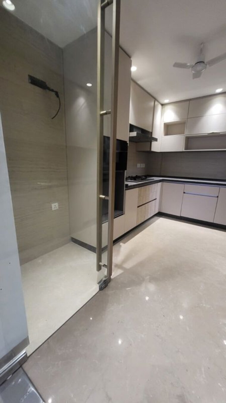 Room, greater kailash ii 4 Bedroom 2700 Sq.Ft. Builder Floor In Greater Kailash ii Delhi 10498865