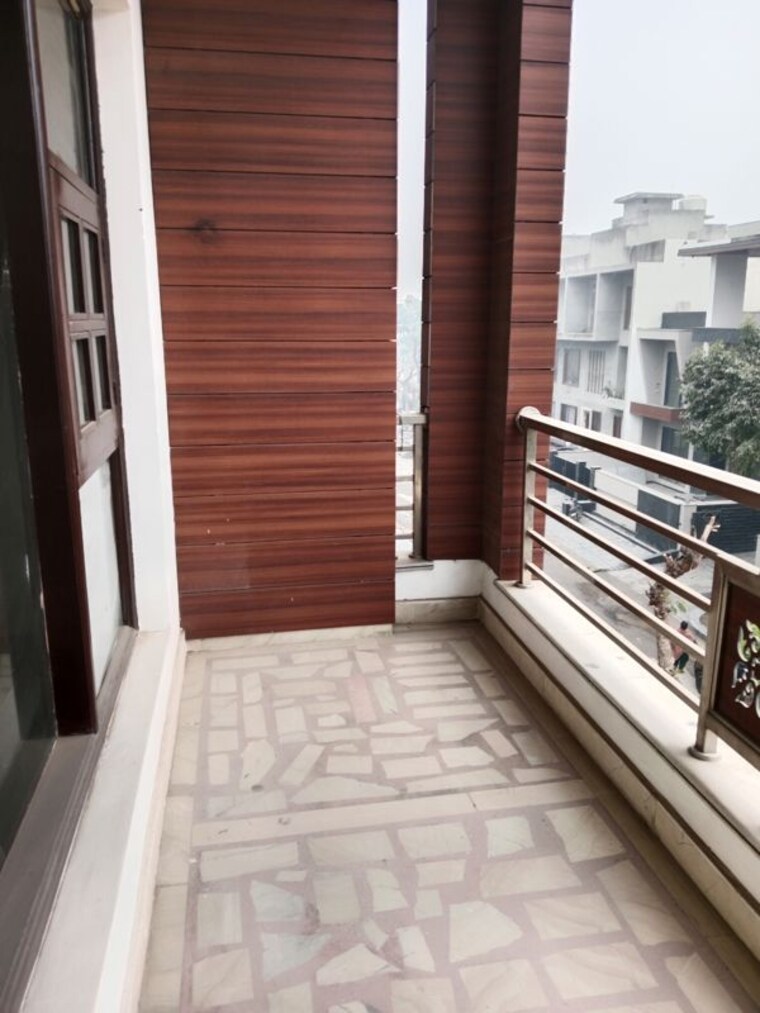 Balcony, ansals sushant city 2 Bedroom 1985 Sq.Ft. Builder Floor In Ansals Sushant City Panipat 10498866
