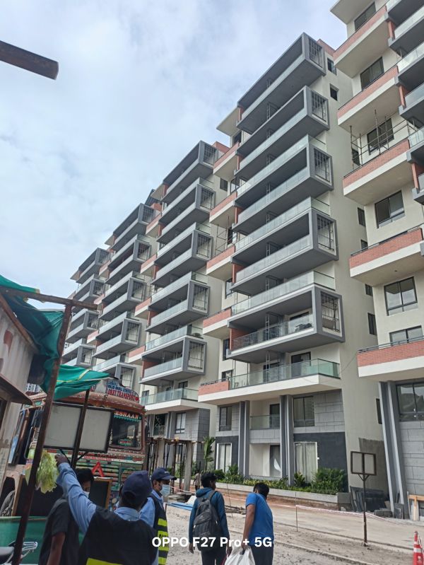4 BHK 2800 Sq.Ft. Apartment in Sunshine Destino