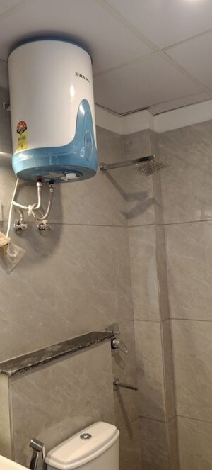 Bathroom in 1 BHK Apartment at Sushant Lok 3, Sector 57 – for Rent