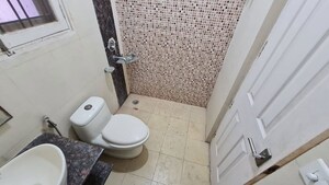 Bathroom in 1 BHK Builder Floor at Suncity – for Rent