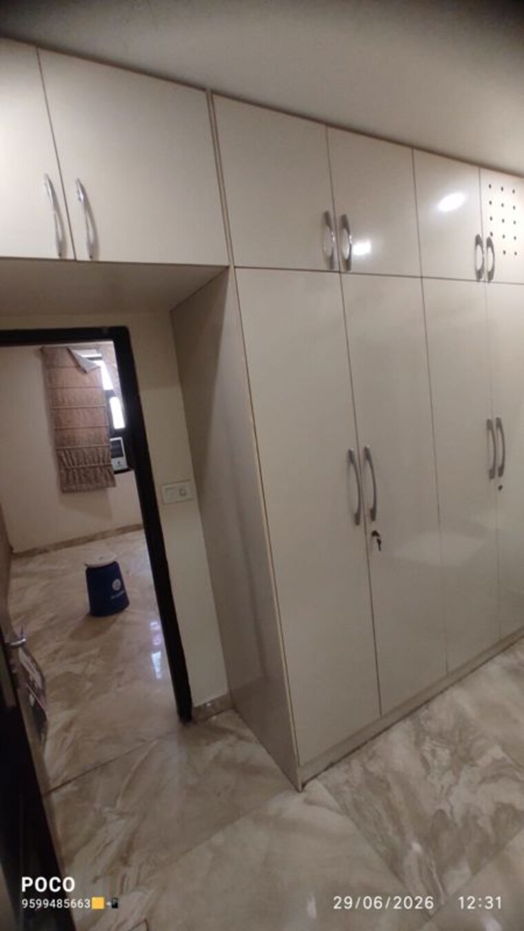 Bathroom, mehrauli 3 Bedroom 1200 Sq.Ft. Builder Floor In Mehrauli Delhi 10498758