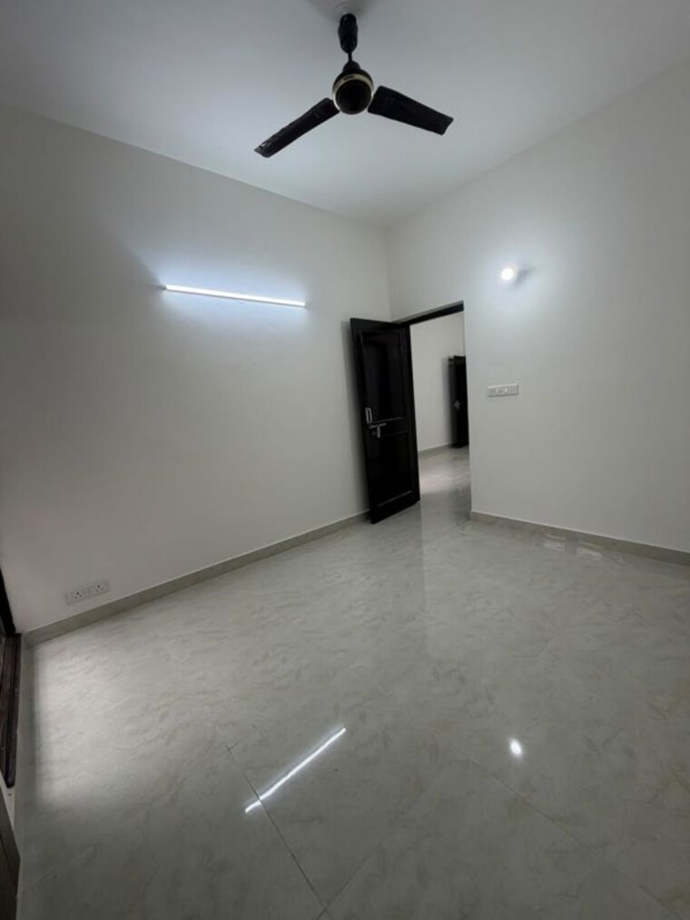 Room, rail-vihar-apartment 2 Bedroom 850 Sq.Ft. Apartment In Sector 15 Gurgaon 10498931