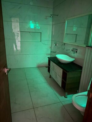Bathroom in 3 BHK Builder Floor at Sector 41 – for Rent