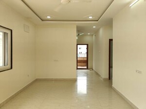 2 BHK Apartment For Rent in East Marredpally