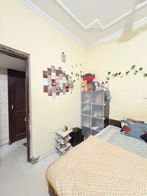 1 BHK Builder Floor For Rent in Sector 52