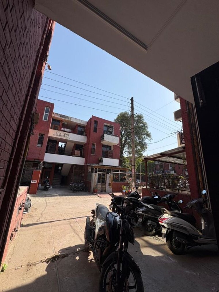 Exterior View, sector 52 1 Bedroom 800 Sq.Ft. Builder Floor In Sector 52 Chandigarh 10499009