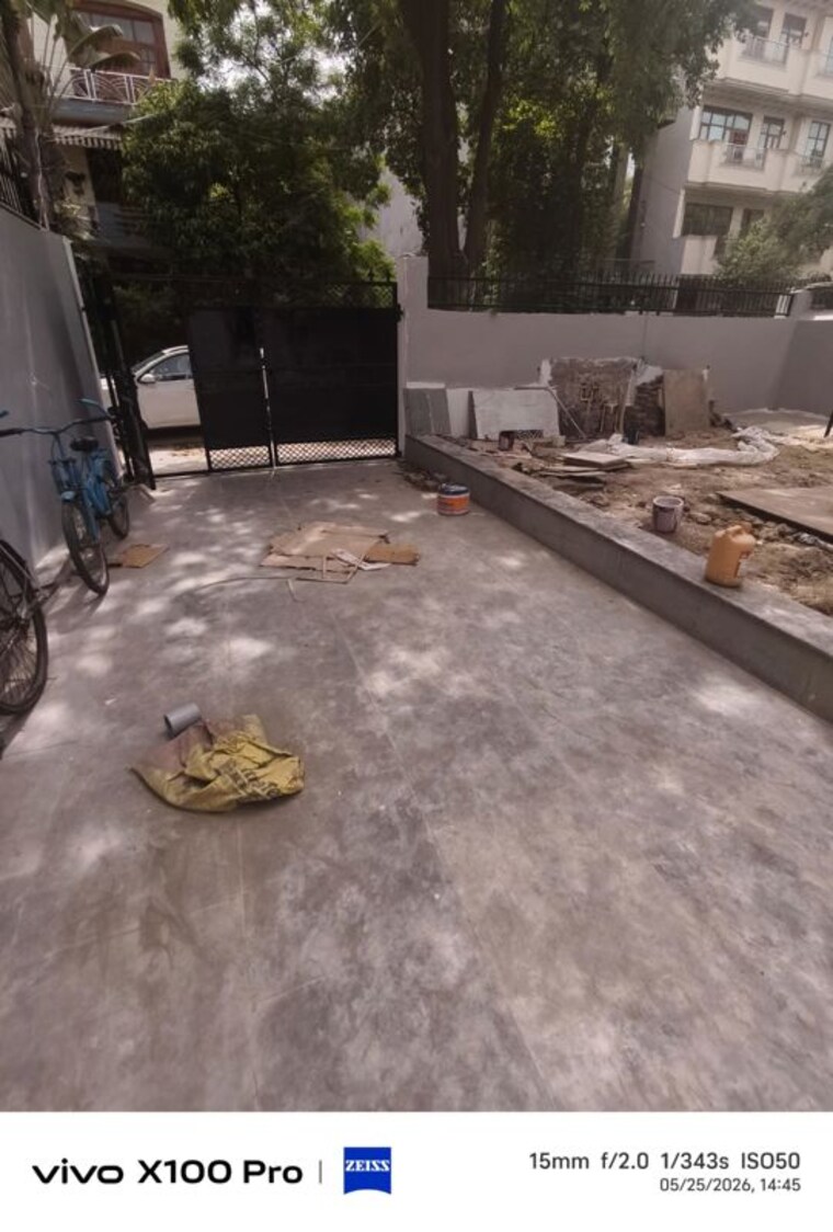  Parking, sector 72 3 Bedroom 2800 Sq.Ft. Independent House In Sector 72 Noida 10499032