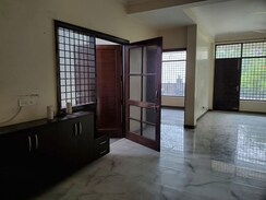 2 BHK Independent House For Rent in Sector 52