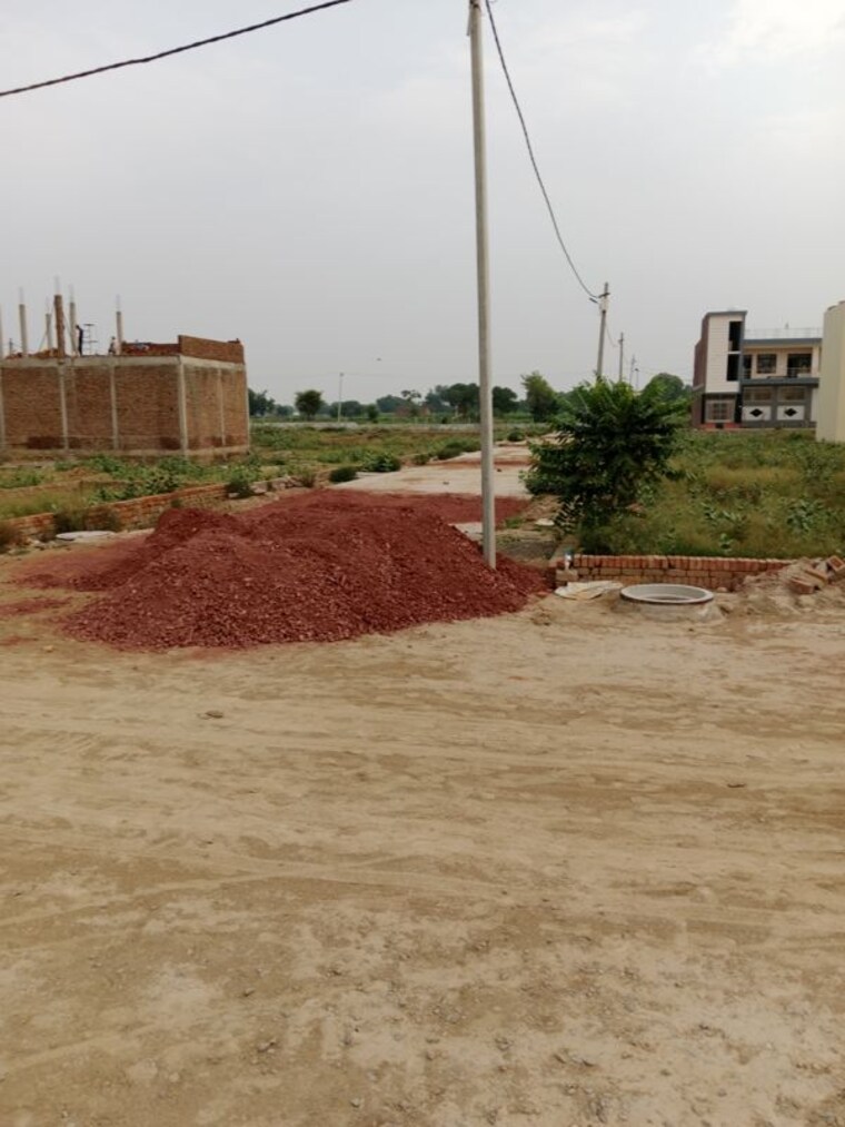 undefined, dhanauli  111 Sq.Yd. Plot In Dhanauli Agra 10499049