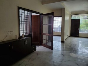3 BHK Independent House For Rent in Sector 52
