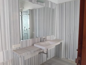 Bathroom in 5 BHK Penthouse at SS Hibiscus, Sector 50 – for Rent