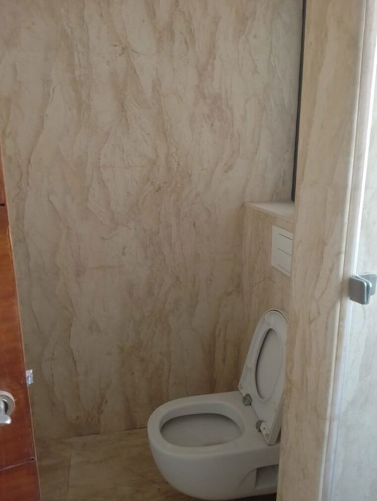 Bathroom, ss-hibiscus 5 Bedroom 10000 Sq.Ft. Penthouse In Sector 50 Gurgaon 10499098