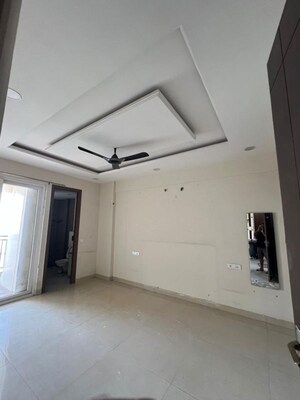 Room in 4 BHK Apartment at Affinity Greens, International Airport Road – for Rent