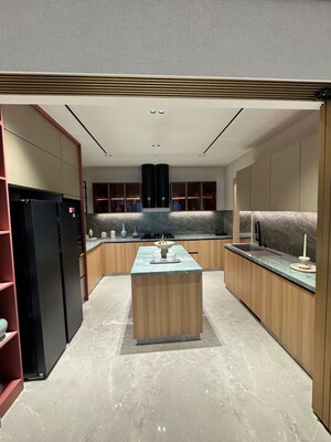 Kitchen in 4 BHK Builder Floor at Kalpataru Parkcity Estella, Kolshet Road – for Sale