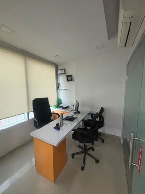 Team Area in  Office Space at Gajra G Square Business Park, Vashi Sector 30a – for Rent