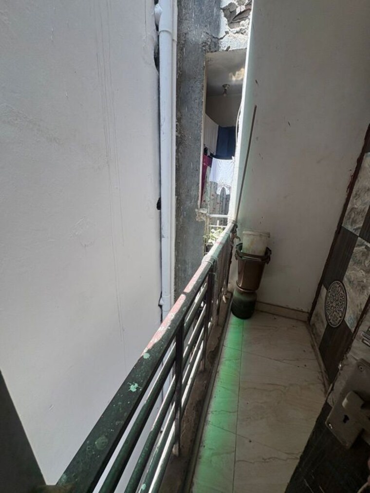 Balcony, neb sarai 1 Bedroom 450 Sq.Ft. Builder Floor In Neb Sarai Delhi 10499179