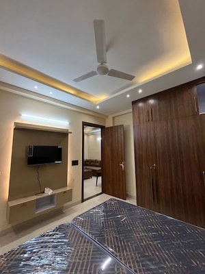 Bedroom in 1 BHK Builder Floor at Sushant Lok ii – for Rent