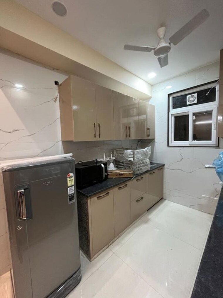Kitchen, sushant lok ii 1 Bedroom 800 Sq.Ft. Builder Floor In Sushant Lok ii Gurgaon 10499183