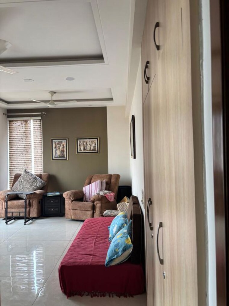 Bedroom, unitech-the-close-north 3 Bedroom 2605 Sq.Ft. Apartment In Sector 50 Gurgaon 10499190
