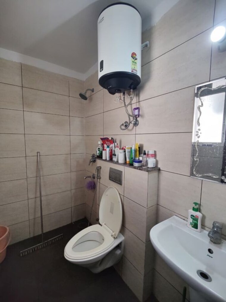 Bathroom, motia-citi-royal-business-park 2 Bedroom 1350 Sq.Ft. Apartment In Ambala Highway Zirakpur 10499203