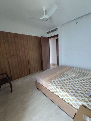 Bedroom in 3.5 BHK Apartment at Ambience Creacions, Sector 22 – for Rent