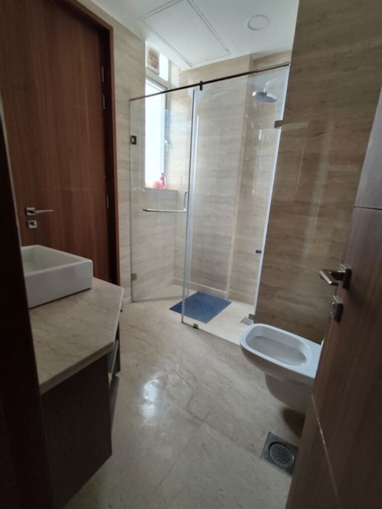 Bathroom, ambience-creacions 3.5 Bedroom 2781 Sq.Ft. Apartment In Sector 22 Gurgaon 10499209