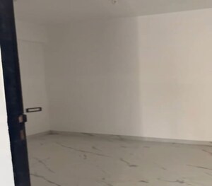 Room in 2 BHK Apartment at Matunga East – for Sale