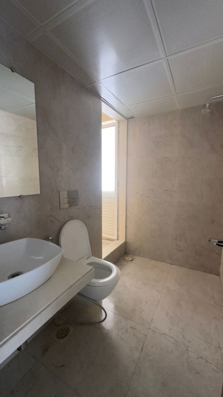 Bathroom, dosti-west-county 2 Bedroom 900 Sq.Ft. Apartment In Balkum Pada Thane 10499246