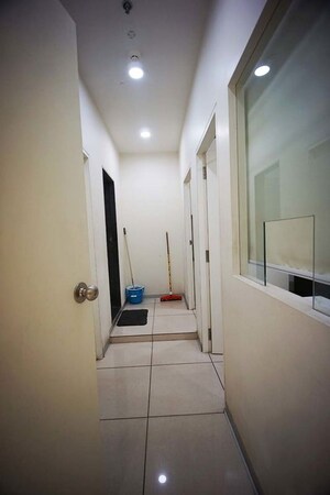   Showroom at Maninagar – for Sale