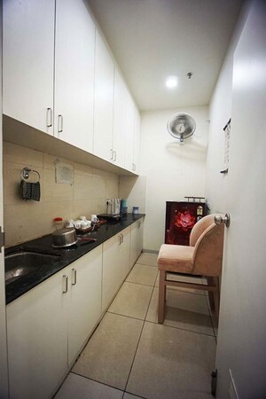   Showroom at Maninagar – for Sale
