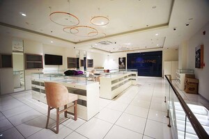  Showroom – Exterior View View at Maninagar - for Sale