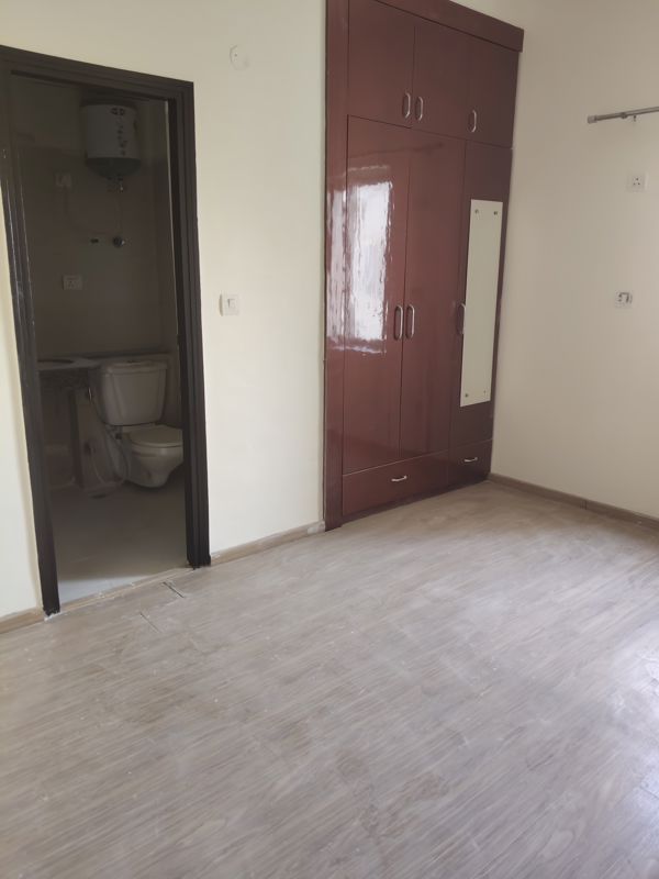2 BHK 900 Sq.Ft. Apartment in AWHO Shanti Vihar
