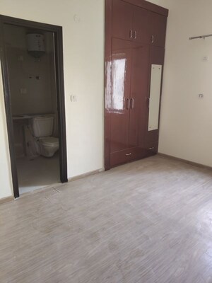 2 BHK Apartment For Sale in AWHO Shanti Vihar, Sector 95