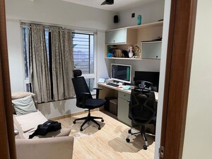 Team Area in 3 BHK Apartment at VTP Cygnus, Kharadi – for Sale