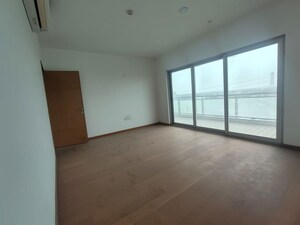 Room in 3.5 BHK Apartment at Tata Gurgaon Gateway, Sector 112 – for Sale