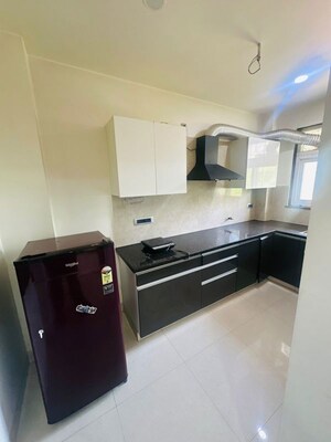 Furnished Amenities in 1 BHK Builder Floor at Sushant Lok ii – for Rent