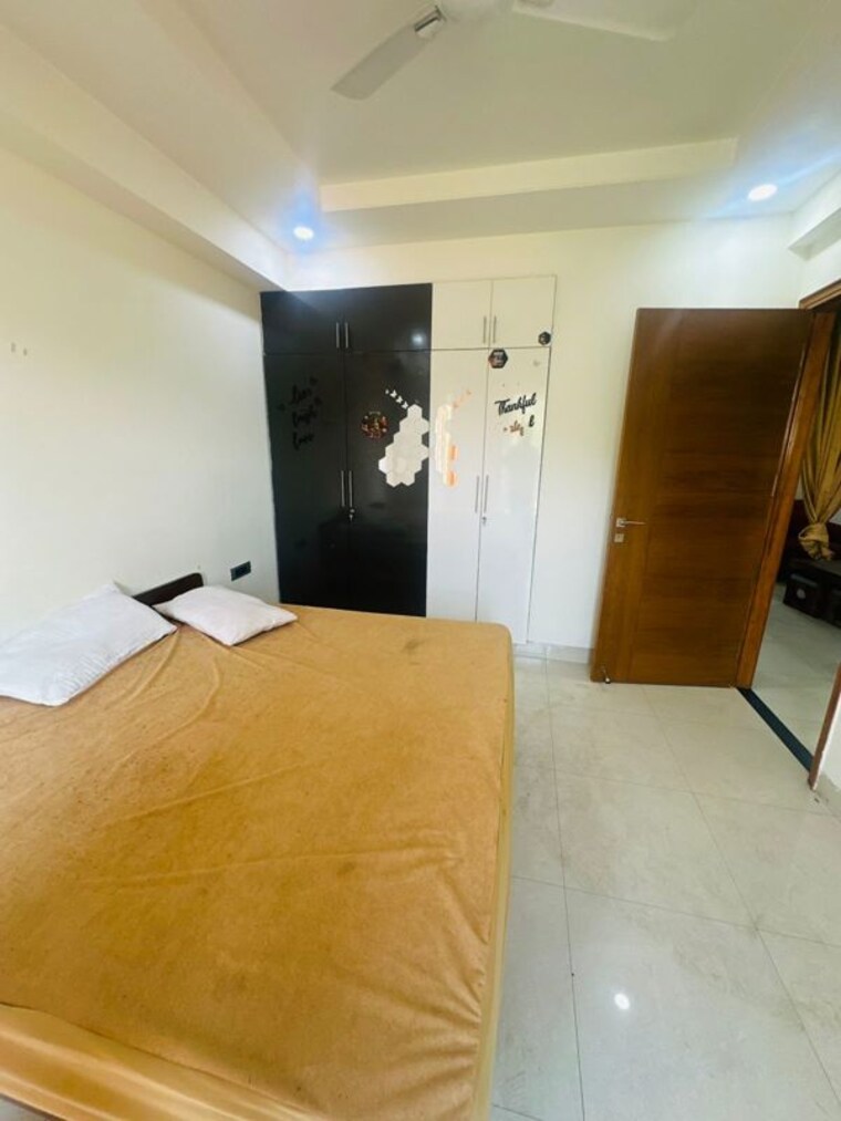 Room, sushant lok ii 1 Bedroom 600 Sq.Ft. Builder Floor In Sushant Lok ii Gurgaon 10499275