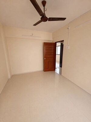 Room in 2 BHK Apartment at Raj Infinia, Malad West – for Sale