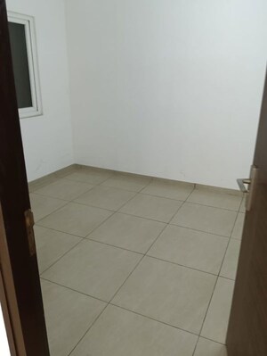 Room in 3 BHK Apartment at Gulshan Ikebana, Sector 143 – for Sale