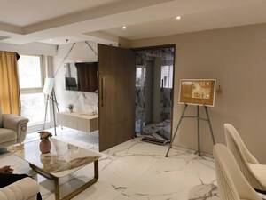 Team Area in 3 BHK Apartment at Prabhadevi – for Sale