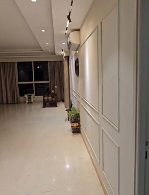 Building Lobby in 4 BHK Apartment at M3M Merlin, Sector 67 – for Sale