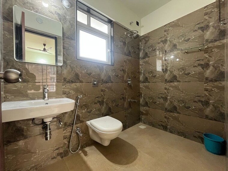 Bathroom, vtp-beaumonde 2 Bedroom 760 Sq.Ft. Apartment In Kharadi Pune 10499262