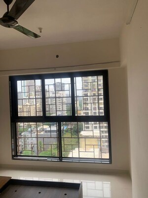 Room in 2 BHK Apartment at Chandak Stella, Goregaon West – for Rent